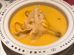 领鲜花胶鸡汤-领鲜天下·焗海鲜·花胶鸡(天目里店)