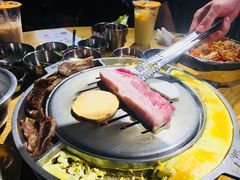 刀鞘五花肉-姜虎东白丁烤肉(恒隆广场店)