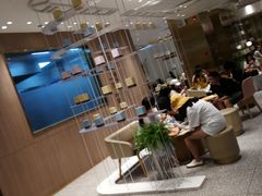 -奈雪的茶(湖滨银泰in77C区PRO店)