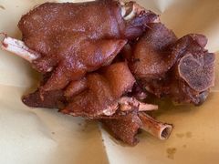 -侬佳蒸菜馆(听潮店)