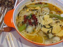 -小六鱼你.下饭酸菜鱼(益田假日广场店)