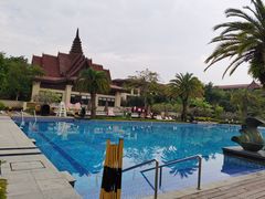 -西双版纳融创皇冠假日度假酒店