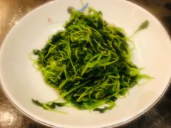 炒萝卜苗-九华山聚龙大酒店