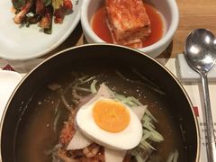 -萨拉伯尔水源素问店·韩国宫廷料理(人民路店)