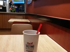 -The Habit Burger Grill 哈比特汉堡(爱琴海店)