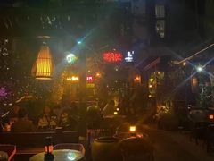 -城墙外BAR