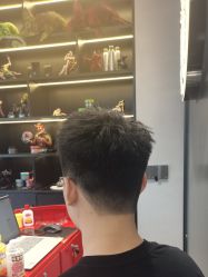 -好先生男士理发馆