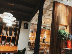 -老板很二(吉大店)