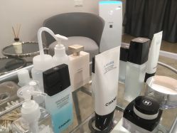 -JNK皮肤管理中心