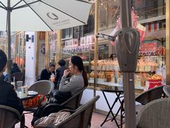 露天位-乐艺哆·乐活烘焙(浦西万达店)