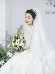 -红丝高端婚礼中心(旗舰店)