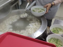 -周震馄饨