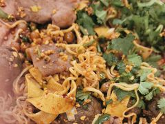 -成都你六姐·牛肉冒菜(上海环宇荟店)