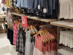 -优衣库(上海正大广场店)