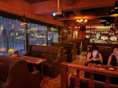 -無名记忆Music Bar夜景怀旧酒吧