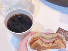 -麦当劳(卫星广场店)
