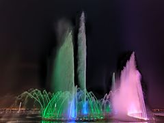 -东港音乐喷泉广场