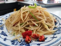 -天天向上素食餐厅(五台山店)