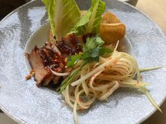 泰式炭烧猪颈肉-穹六人间 people 6(岳阳路店)