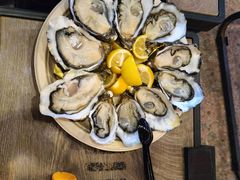 -HIHE Bistro·Oyster Bar(华熙live店)