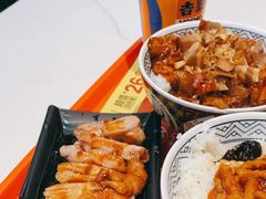 -吉野家(黑牛城道店)