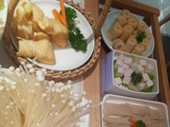 -左庭右院鲜牛肉火锅(环球港店)