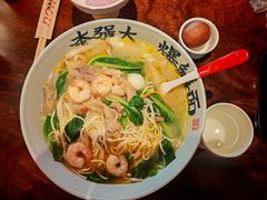 -李犟大爆鳝面·手工蟹黄包(湖滨西湖店)