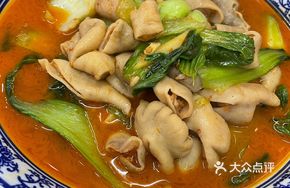 Bok Choy and Pig Intestine Stir-fry