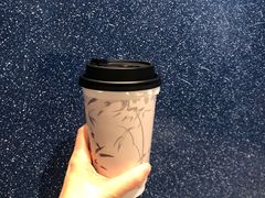 -喜茶(北京华贸购物中心店)
