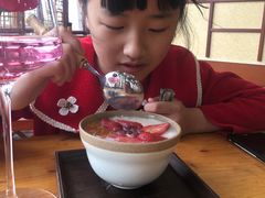 -桥香园过桥米线(国贸店)