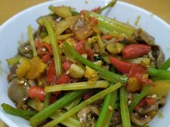 -老游独一佳湘菜馆(高新四路店)