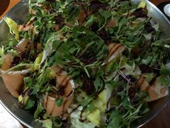 -BHC炸鸡(明洞总店)