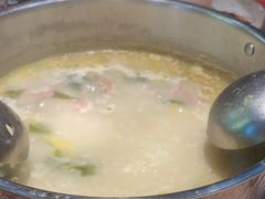 竹笙王猪肚鸡-顺德公广东猪肚鸡·煲仔饭(白石洲店)