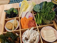 -轻蔬不用等·素食(江苏路店)