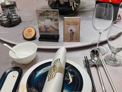 -RIVIERA 松鹤楼(外滩店)