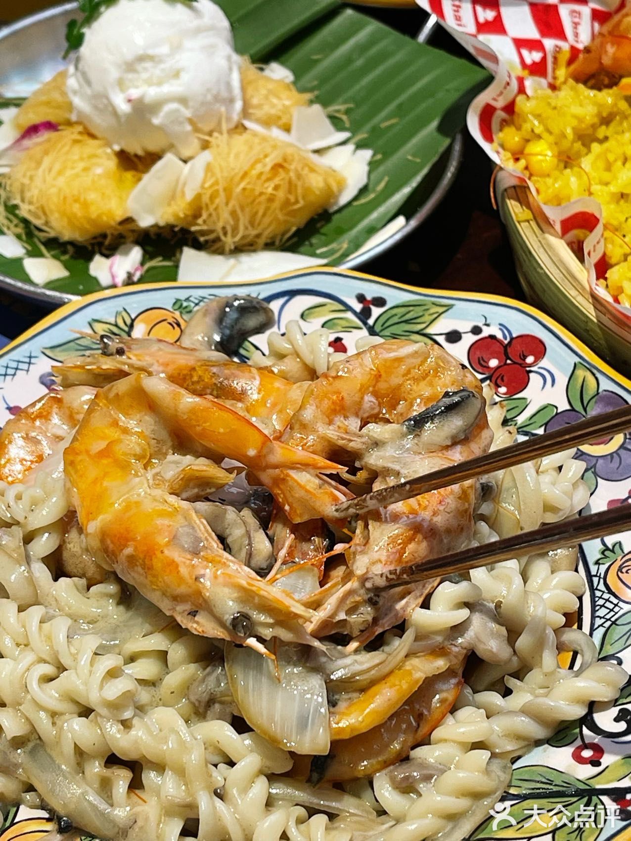 📣：排队王，吃饭饭要赶早！