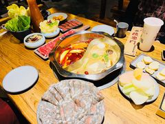 -隐樂門·活牛蛙火锅酒馆