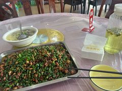 -金水泊山庄·花椒鸡(铁山坪店)