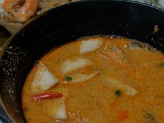-Pad Thai Kratong Thong by ama