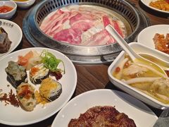 -海吃海喝海鲜烤肉餐厅