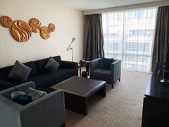 -青岛海尔洲际酒店