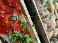 -胡须哥网红竹筒菜