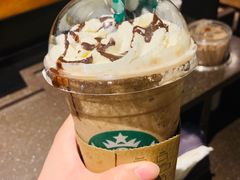 -星巴克臻选(南京金茂览秀城店)