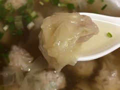 -张阿三馄饨店