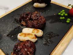 粤式牛仔粒-荷塘秋月·本帮江浙菜(国权路店)