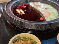 -唇辣号重庆老火锅(亦庄店)
