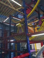 -动力星球家庭亲子游乐中心