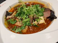 -成都你六姐·牛肉冒菜(城市集市合生汇店)