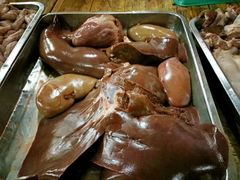 -标记美食新鲜猪杂(兴南大道店)