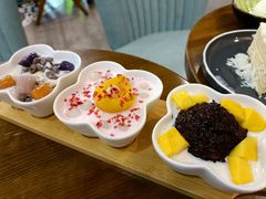 -三花奶奶的甜品(百联嘉定购物中心店)